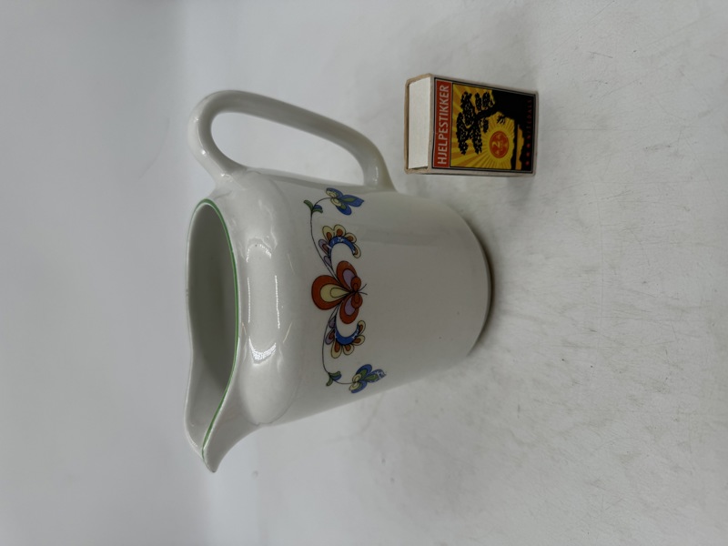 PP/SP- Melkemugge m/ bondemønstermotiv