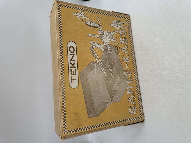 Tekno Samle-Kass i org eske