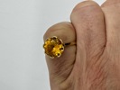 Gull ring med gul tapaz