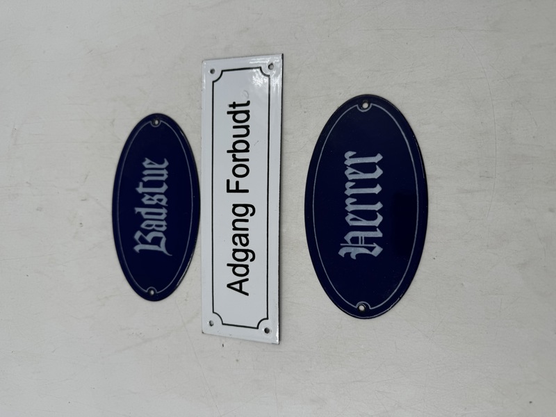 3 stk Emaljeskilt slutten av 1900 tallet
