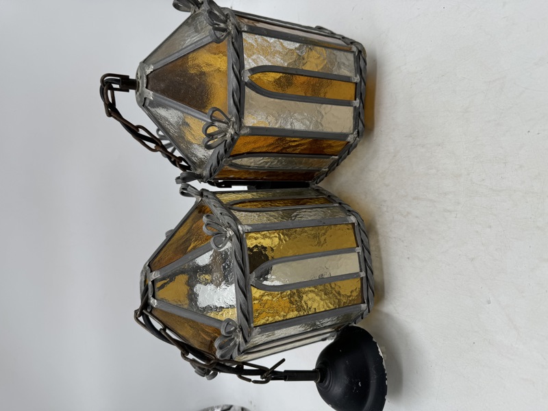 2 stk Taklamper med farget glass