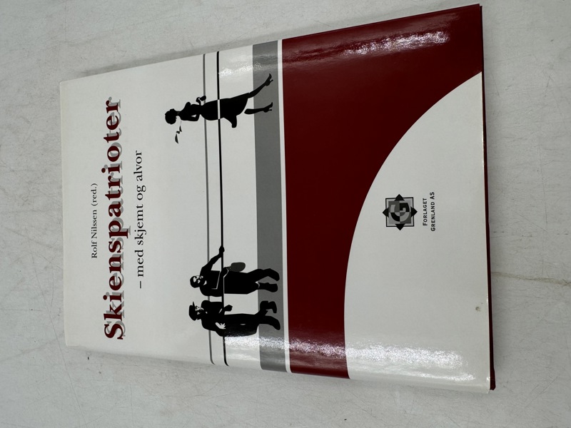 Bok Skienspatrioter