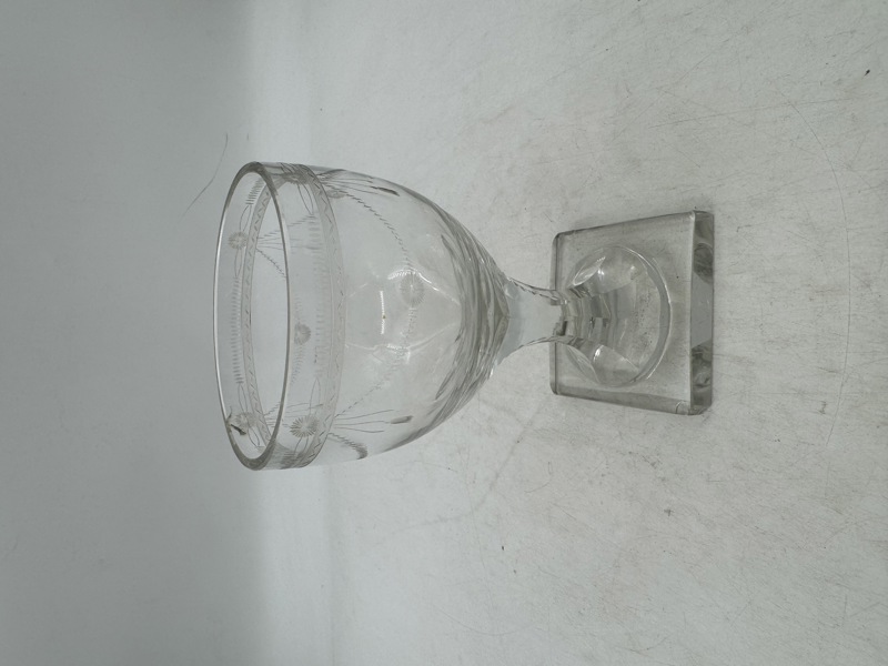 1 stk Vinglass antatt Gjøvik glassverk