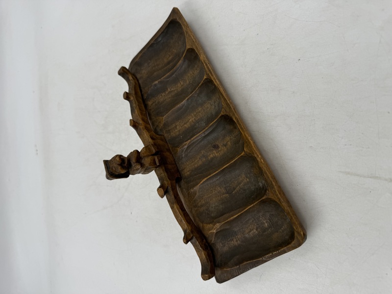 Eldre Pipeholder i tre