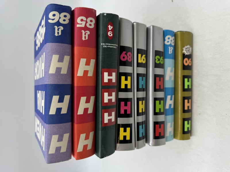 8 stk Hvem hva hvor