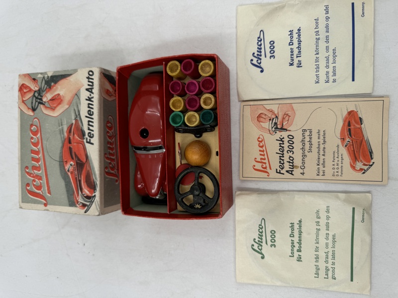 Schuco Fernlenk-Auto 3000