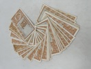 Lott med Norske gule 10 kroner sedler.