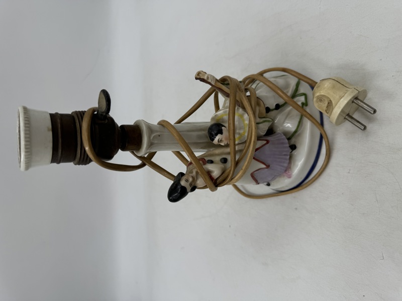 Gml Artig Porselens lampe