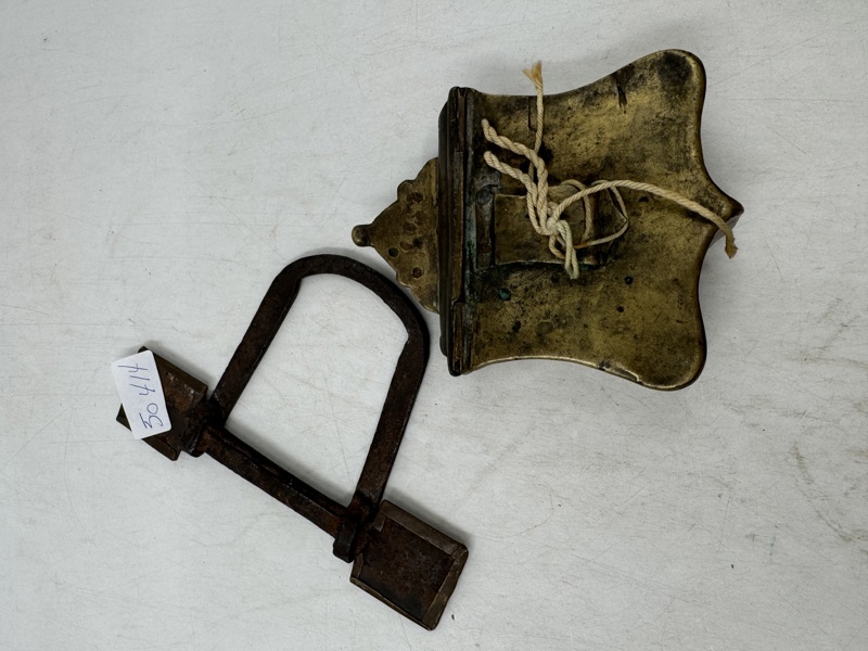 Antikk Kina lås + antikl messing veske / skrin