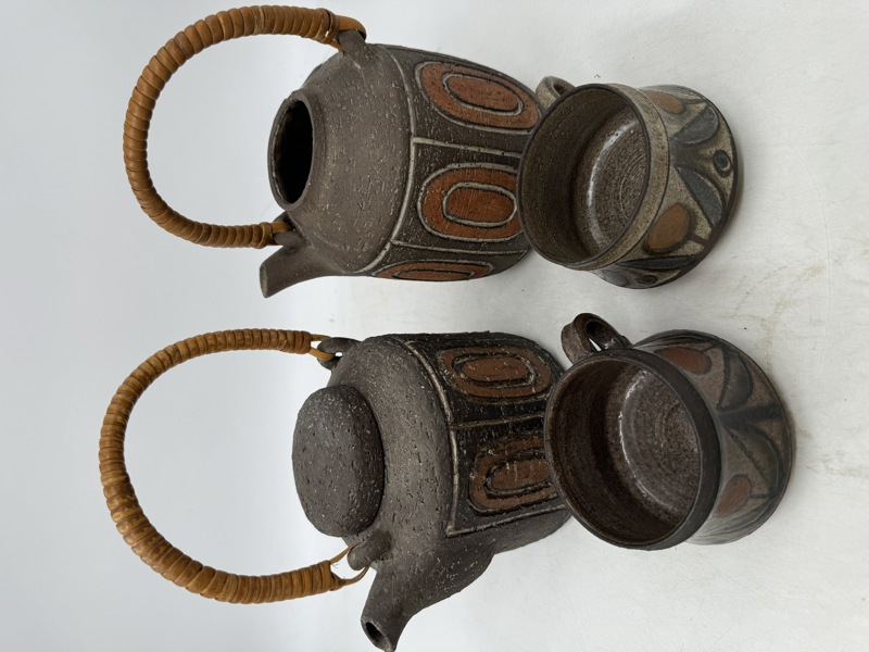 Alf/ Kari 2 tekanner + 2 kopper