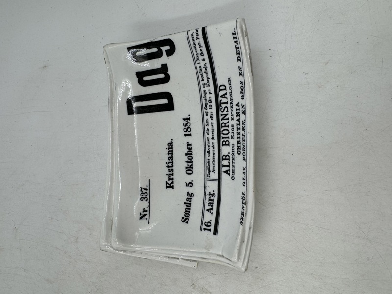 Flott Askebeger med motiv