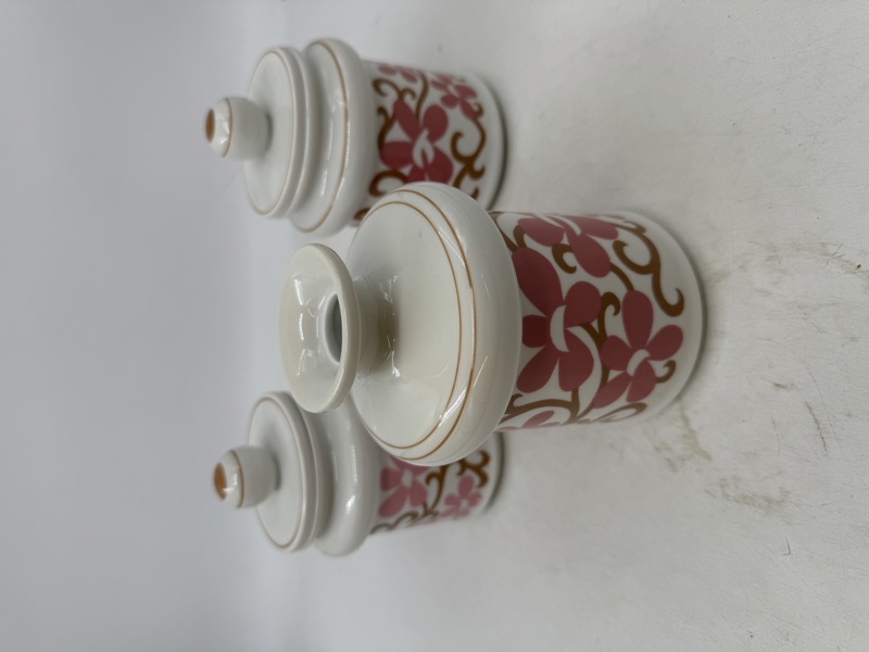 PP- 2 Krukker med lokk + vase