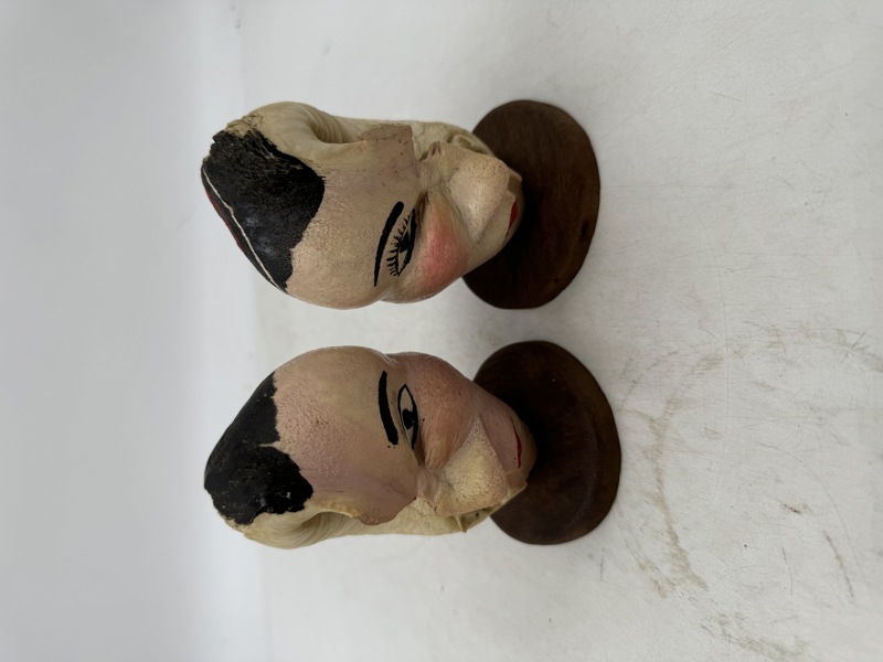 2 stk Hvaløre benmalt 