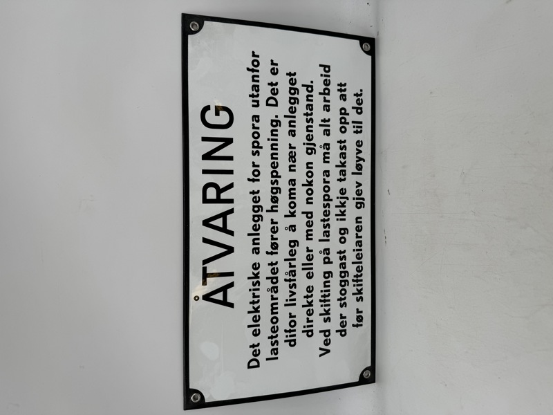 Gml Emaljeskilt Åtvaring 1940-50 tallet