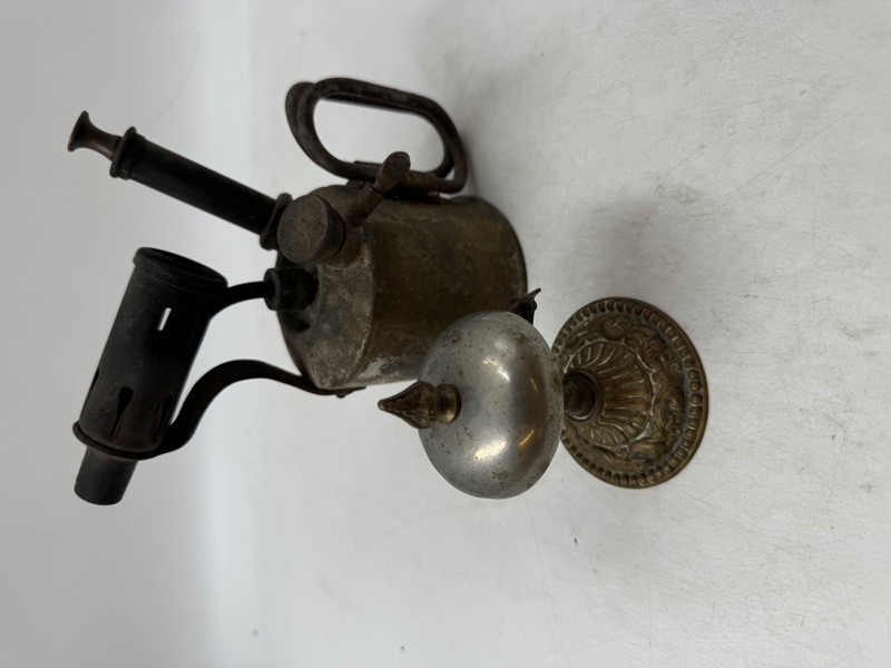 Eldre Blåselampe + Diskbjelle