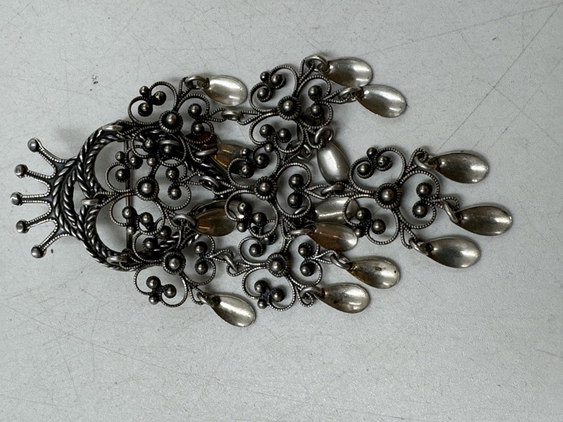 Bunadsbrosje sølv 830 s