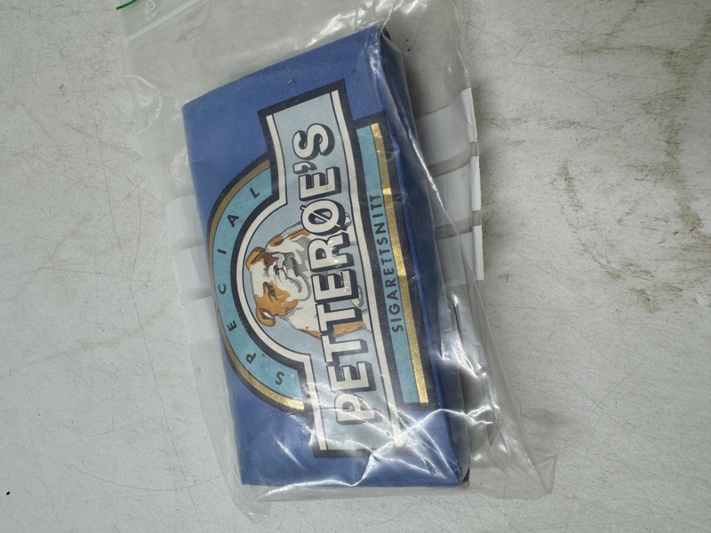 1 stk uåpnet Petterøes Special 