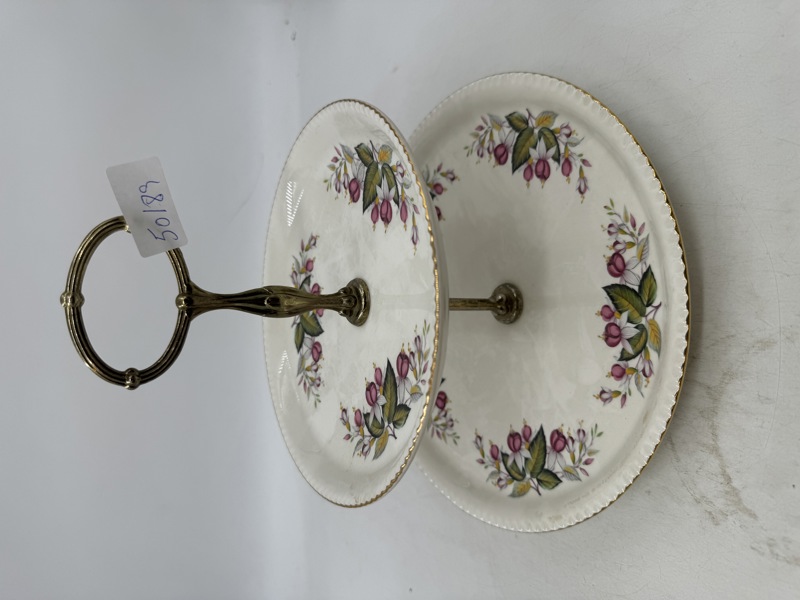 Figgjo Etasjefat med blomstermotiv