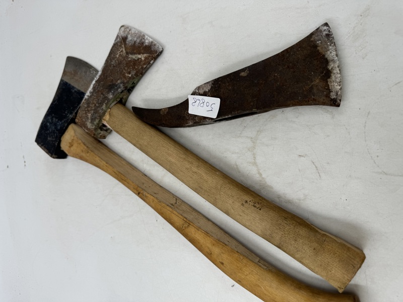 2 Øks + hakke