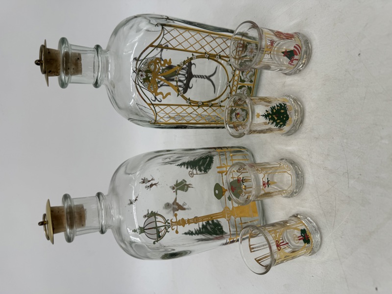 To Holmegaard karafler+ 4 drammeglass