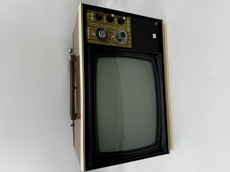 Gammelt Toshiba TV