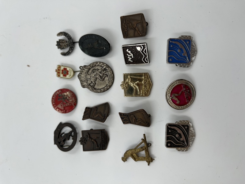 16 stk div nål merker