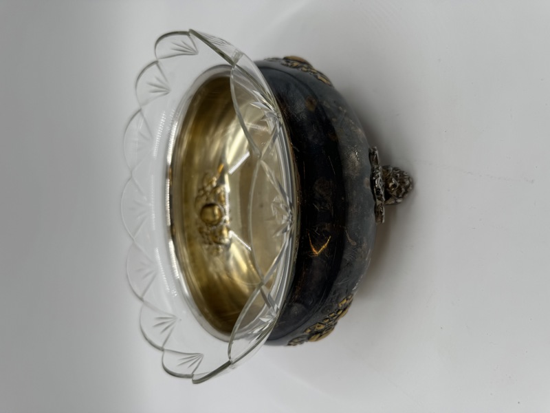 Sølvplettbolle med glass