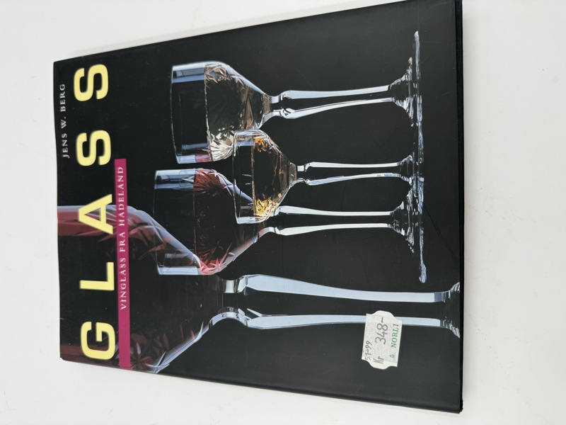 Bok om Hadelandglass