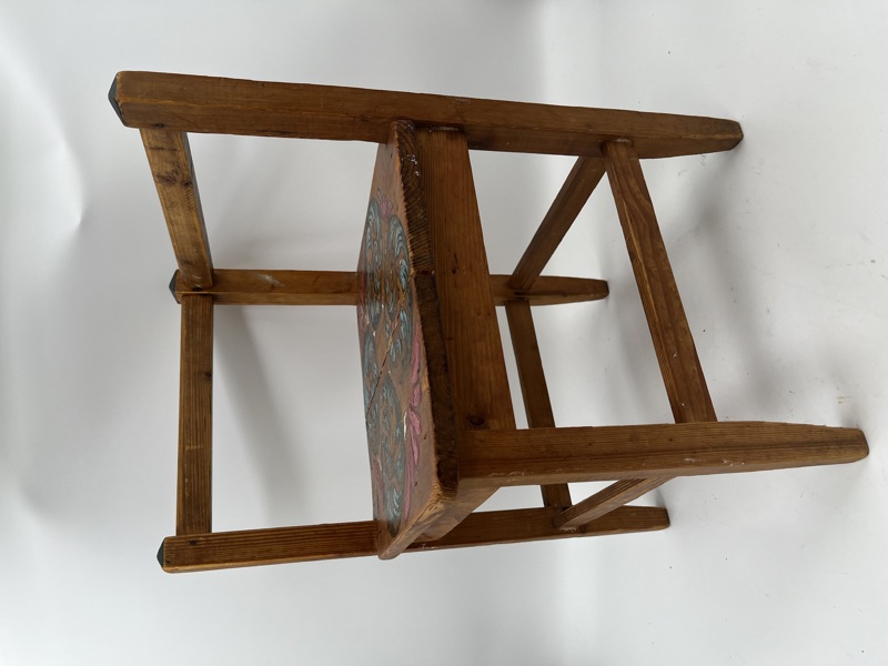 Liten Rosemalt Barnestol