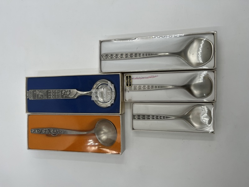 Tinn- 5 forskelige tinnskjeer i org esker