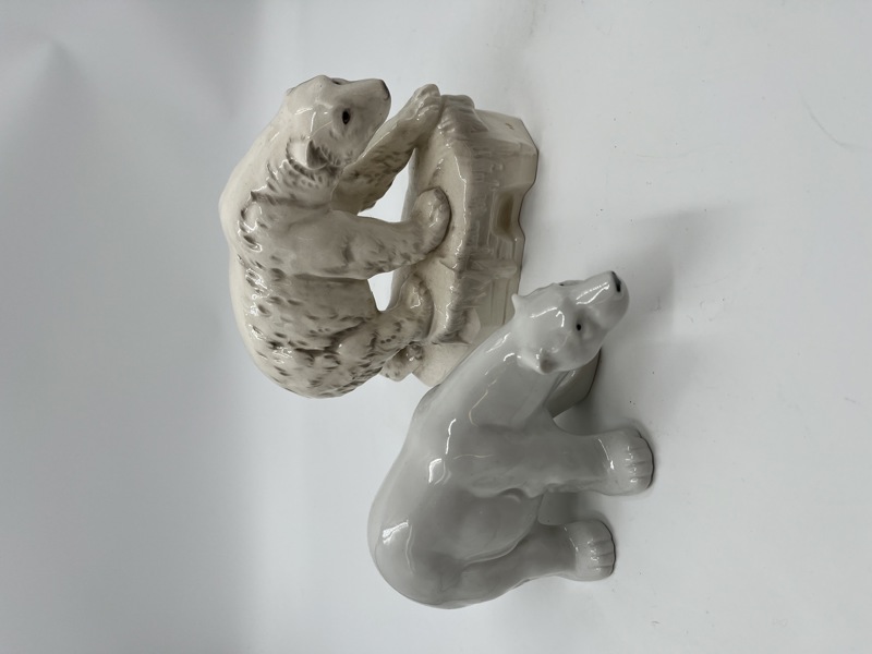 2 stk Utenlandske Isbjørner