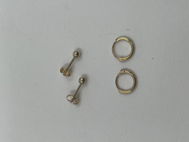 Små øreringer  14ct