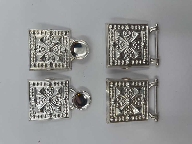 4 stk Sølv Belte støler