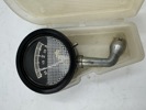 2 stk eldre trykkmålere til luft
