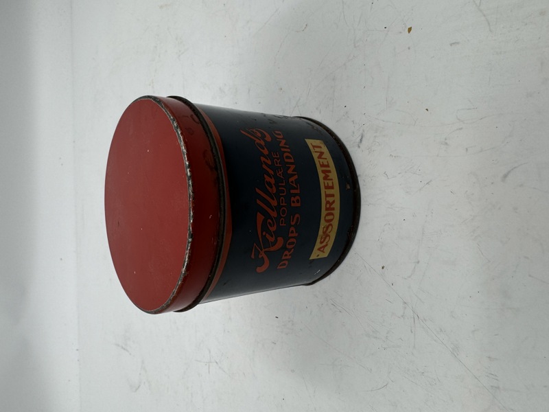 Liten Kiellands boks m/ lokk