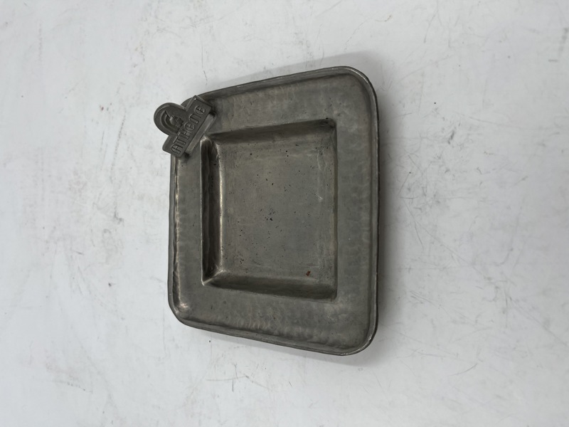 Tinn askebeger Athene