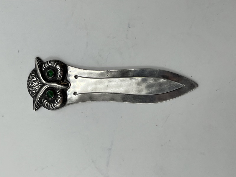 Bokmerke i sølv ,motiv ugle