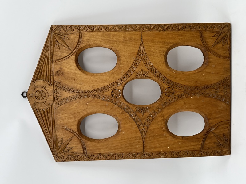 Gammel utskjært bilderamme