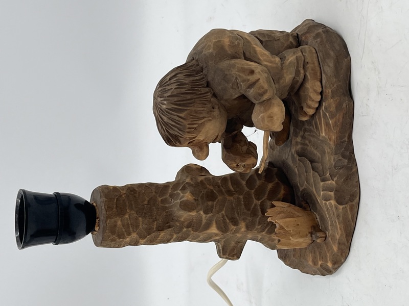 Antakelig Bjarne Walle bordlampe