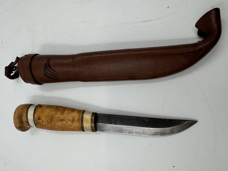 Kniv m/ bein i skaft 