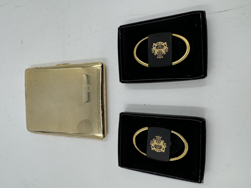 Tiedemannslot 3 stk - 2nøkkelringer -sigarett etui