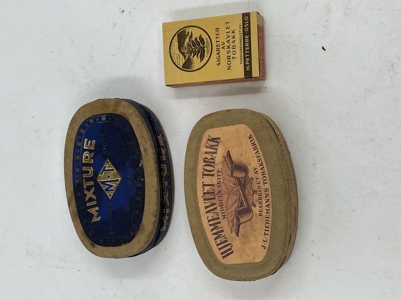 3 stk Tobakk ( uåpnet)