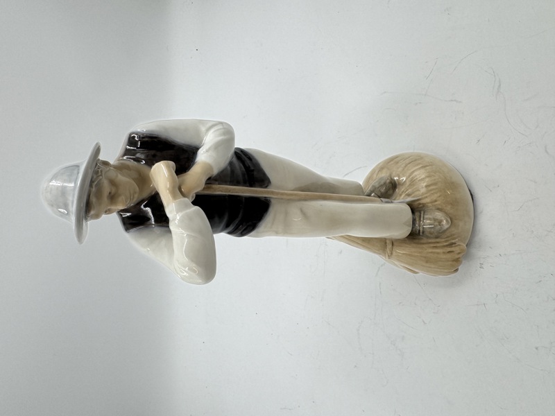 Bing og Grøndahl- Figur.