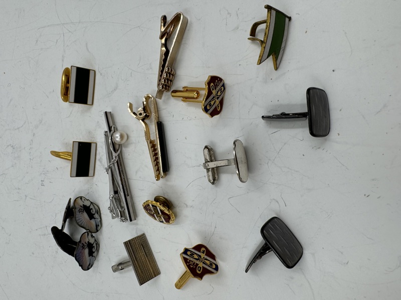 Lott - Mansjettknapper,slipsnåler etc