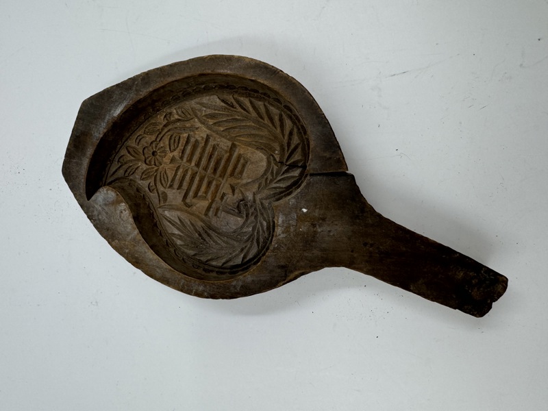 Eldre Sjokoladeform  i tre