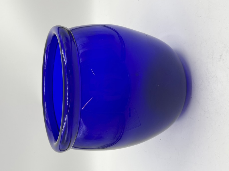 Stor kobolt blå vase/potte.