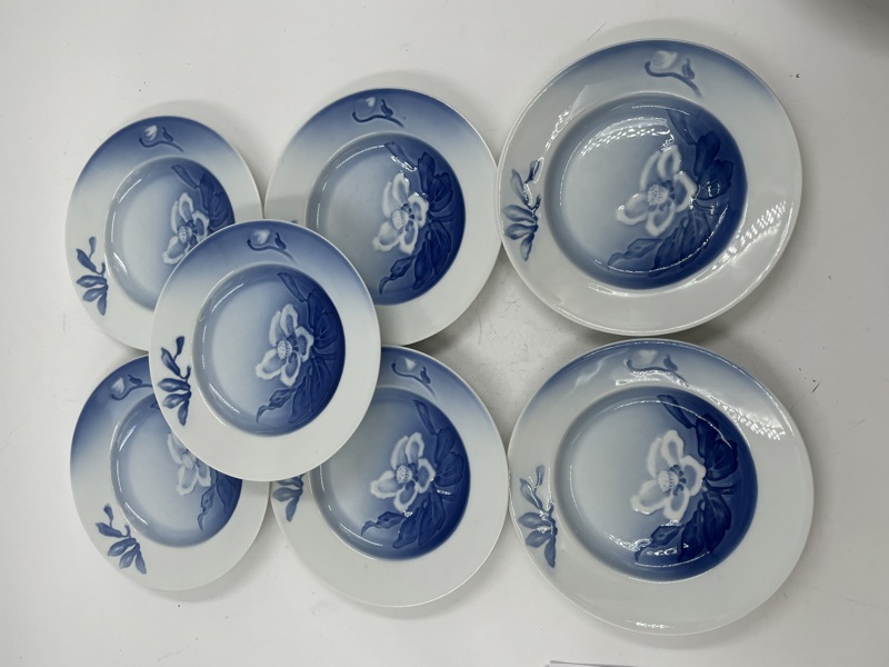 Bing og Grøndahl asjetter.