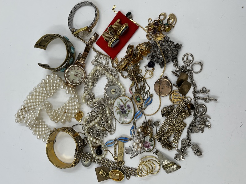 Lott med smykker