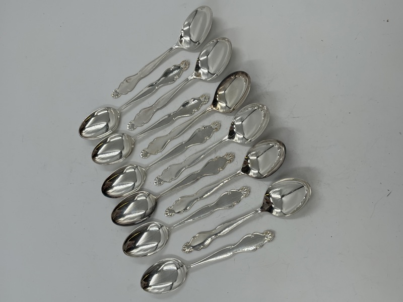 Sølvplett- Farmand 12 stk spiseskjeer.