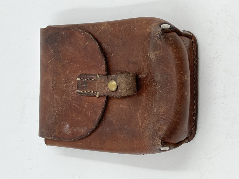 Gammel magasin taske i lær.